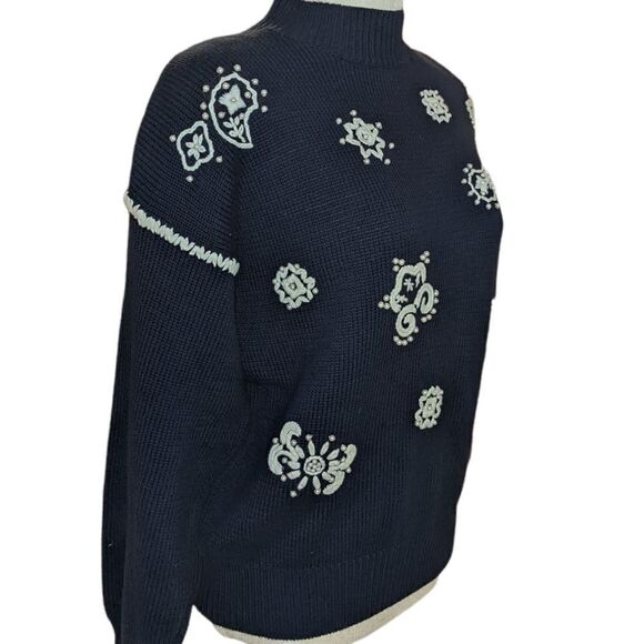 LE MODA Hand embroidered blue knit sweater with pearl details size Large - Picture 3 of 7